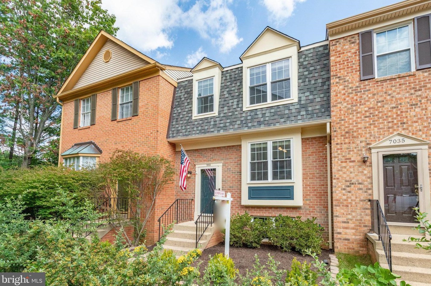 7033 Solomon Seal Ct, Springfield, VA 22152