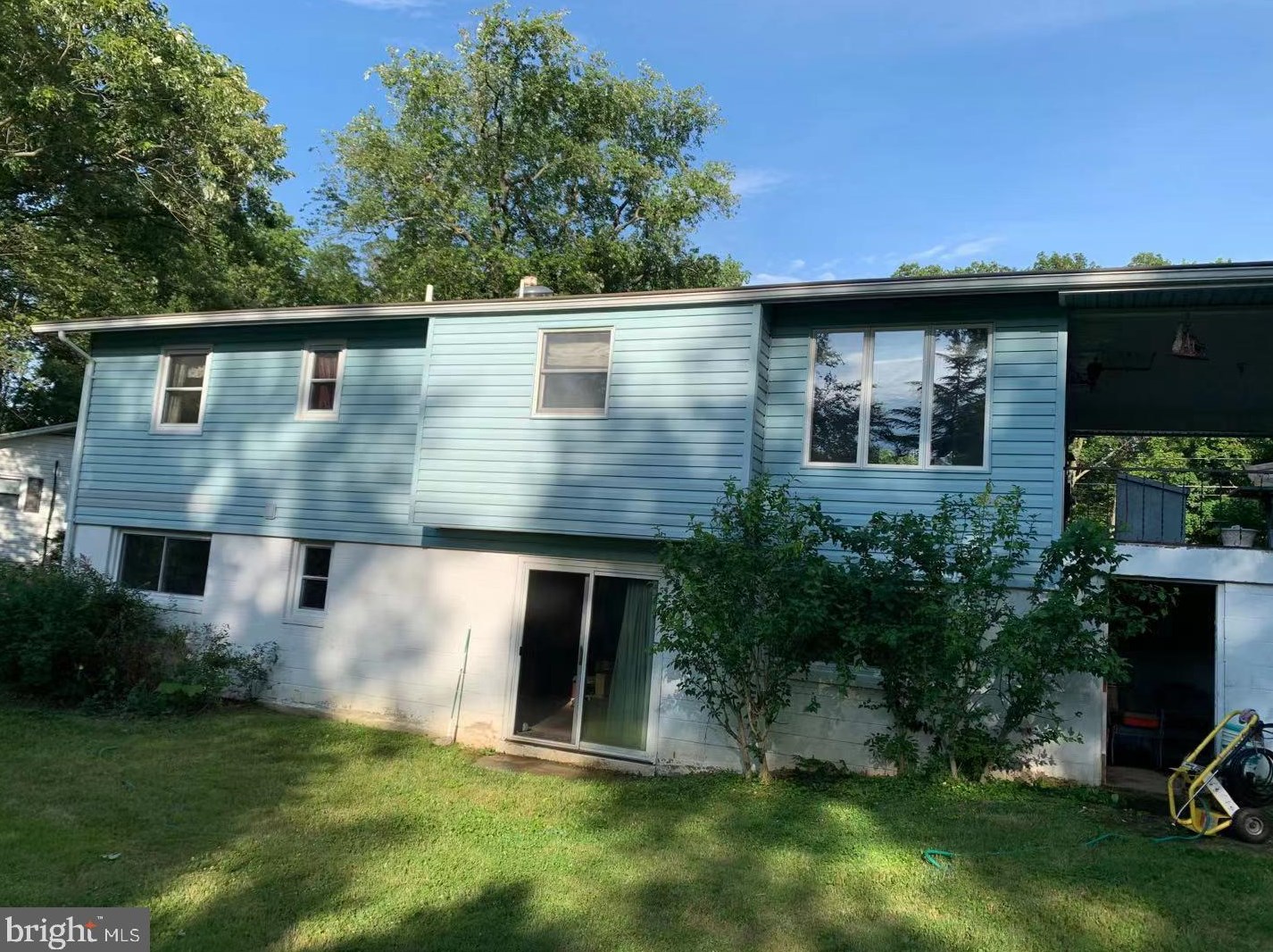 7924 E Rockglen Ct, Springfield, VA 22152