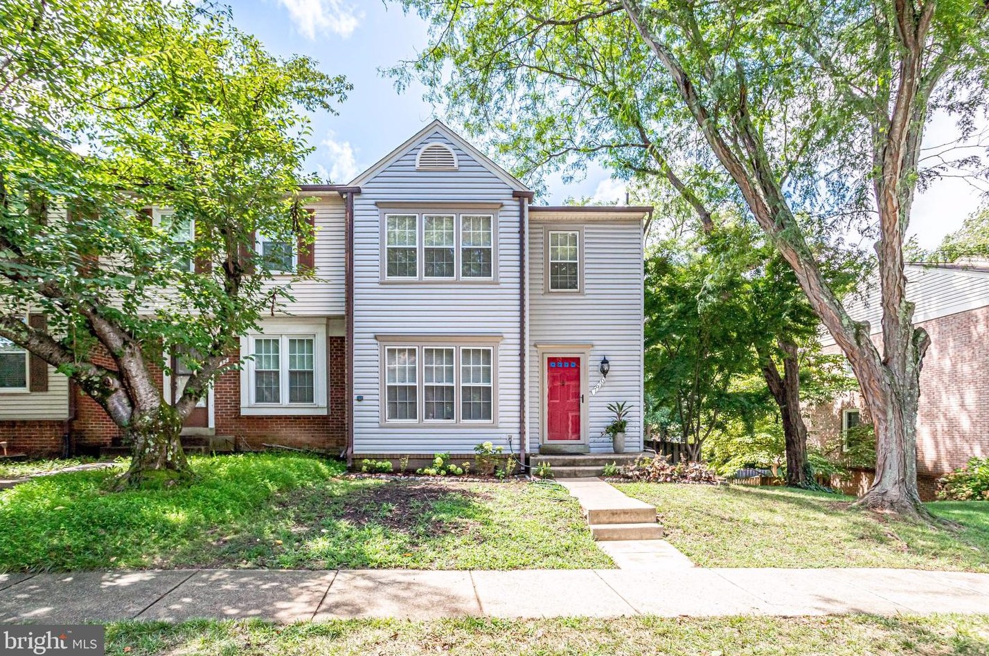 7950 Forest Path Way, Springfield, VA 22153