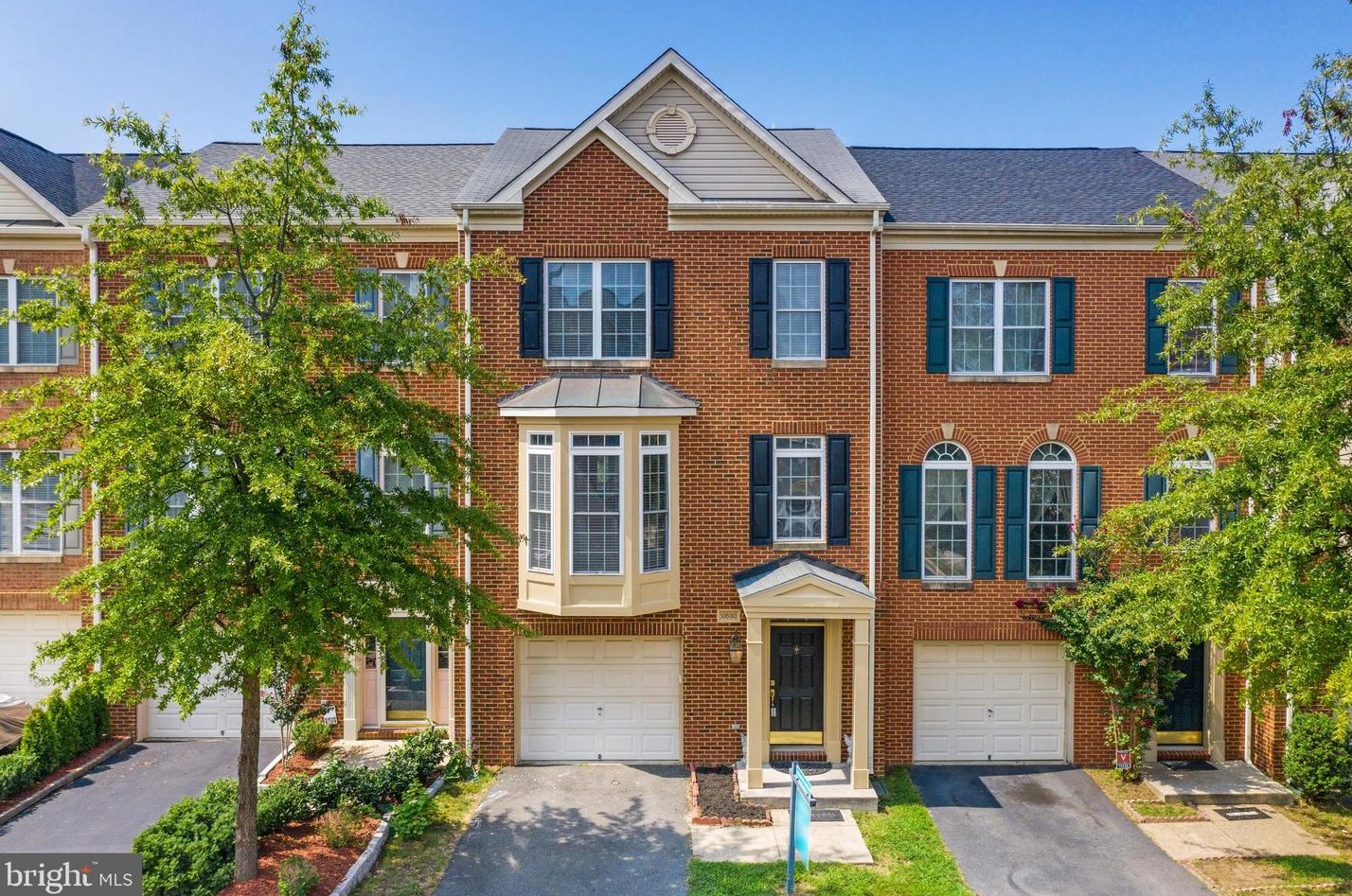 13530 Lavender Mist Ln, Centreville, VA 20120-3072