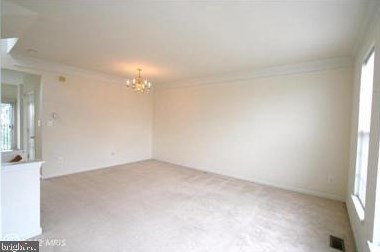 13051 Park Crescent Cir, Herndon, VA 20171