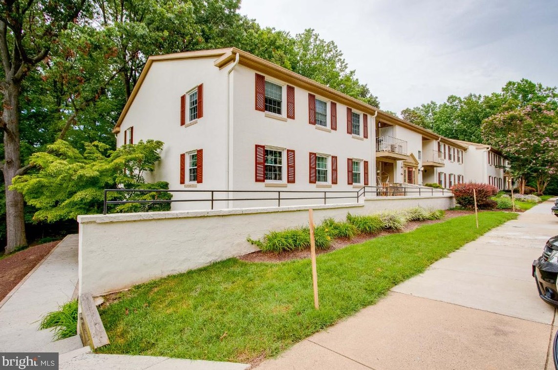 5900 Kingsford Rd # 432, Springfield, VA