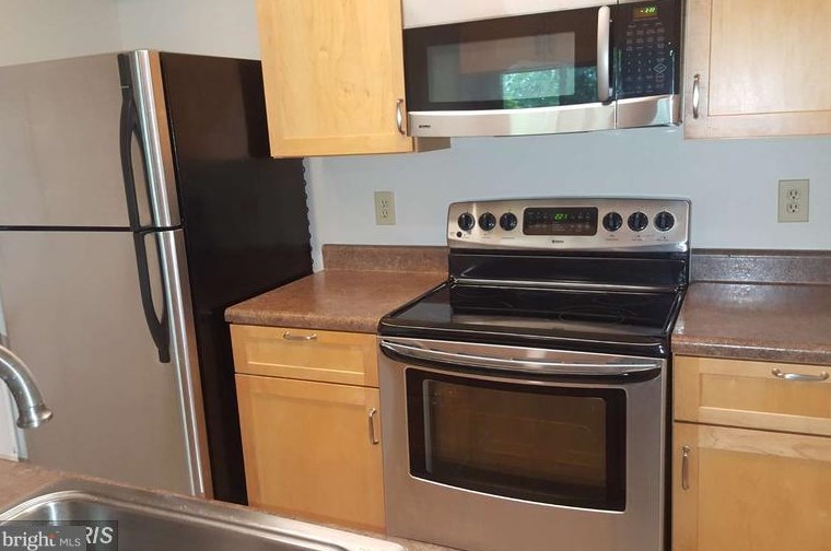 1524 Lincoln #422, Mc Lean, VA 22102