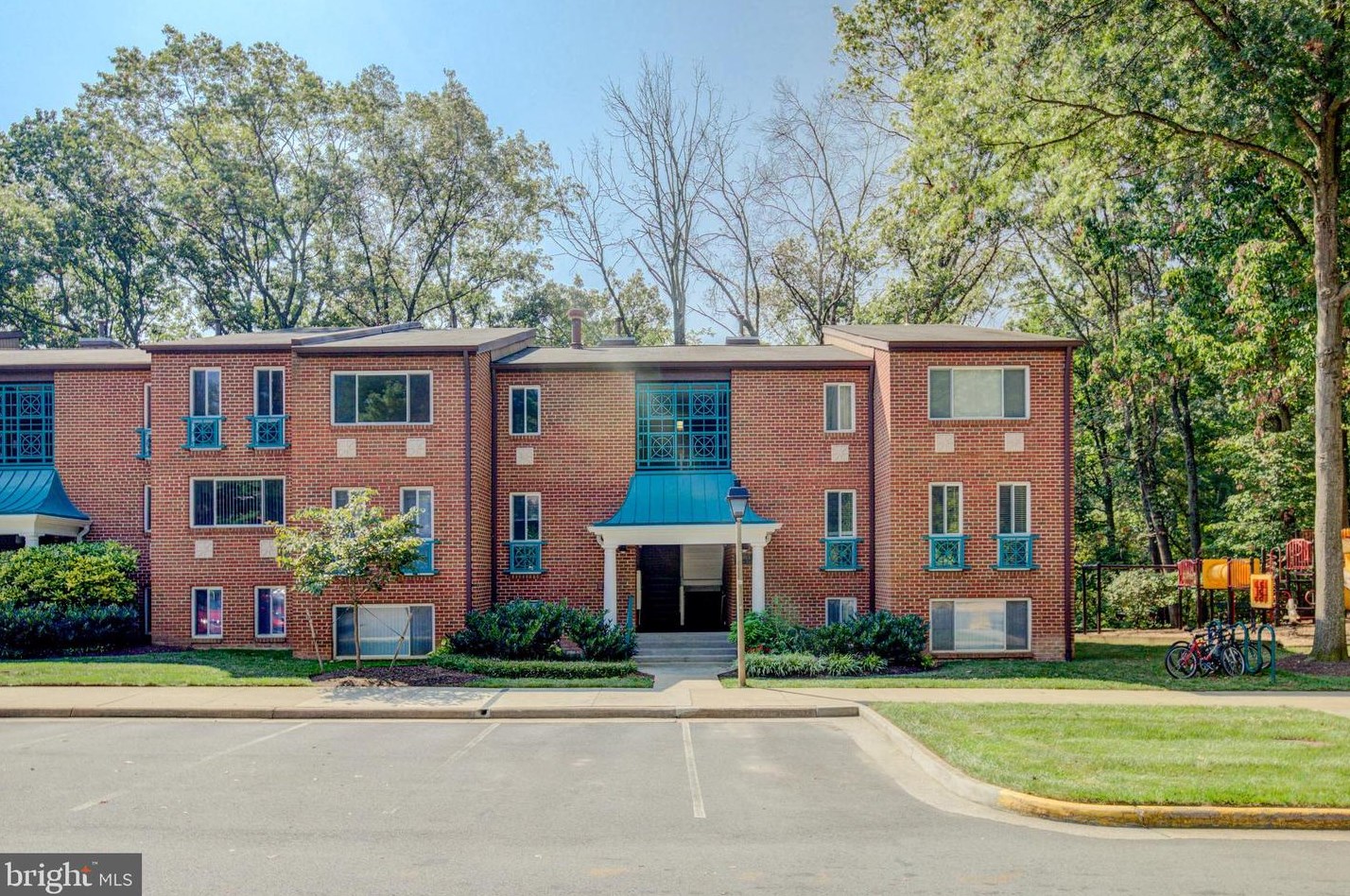 11813 Breton Ct #21d, Herndon, VA 20191