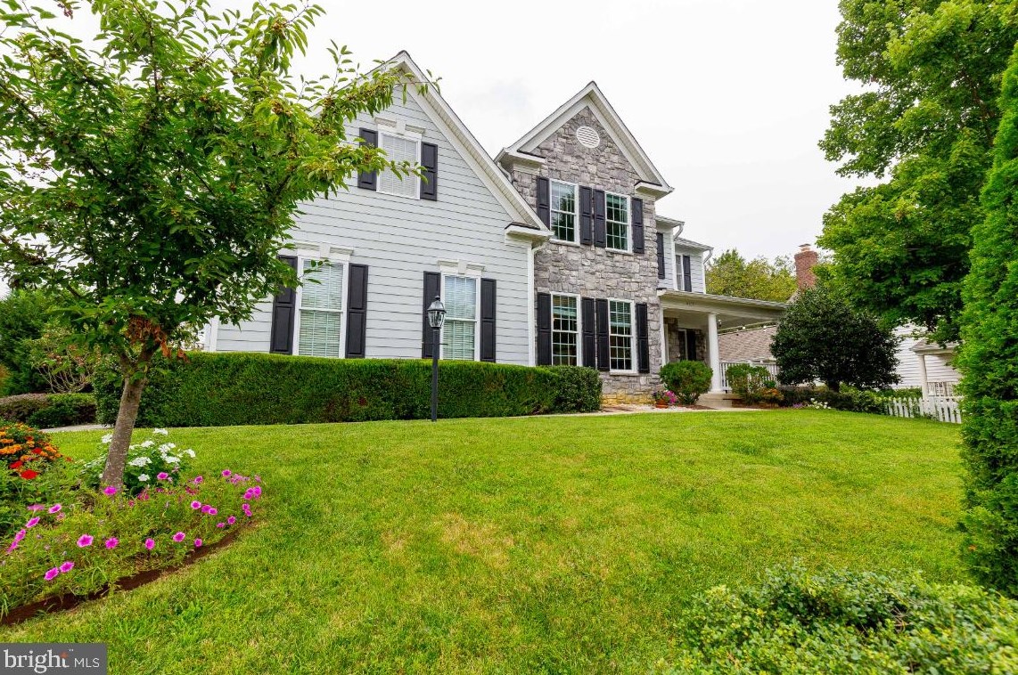 6526 Summerton Way, Springfield, VA 22150