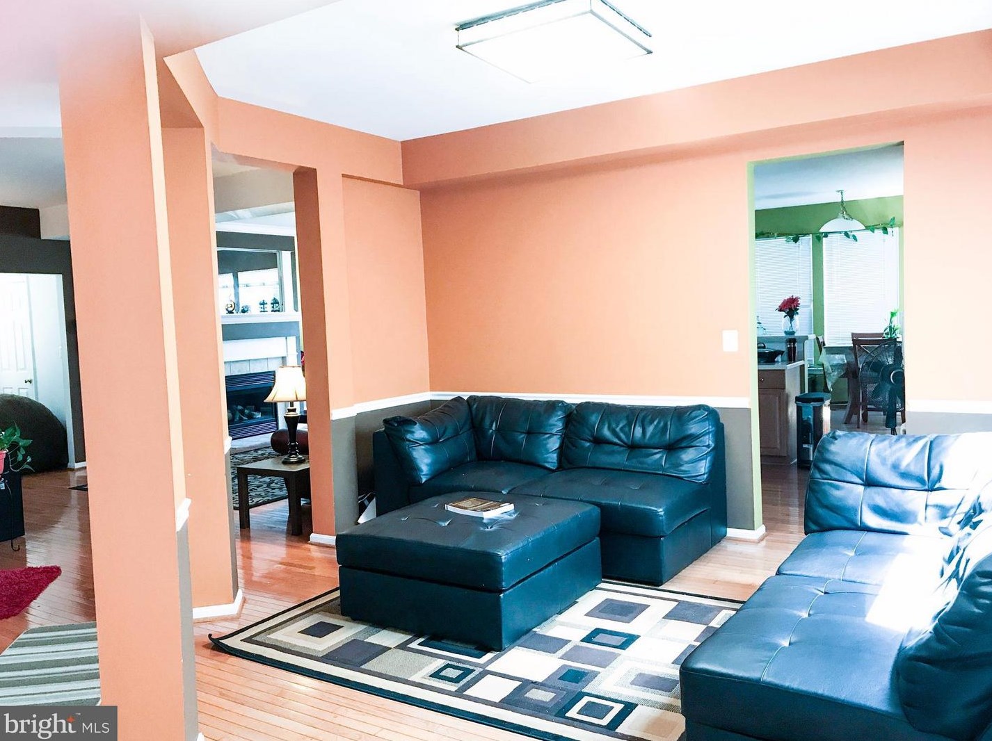4183 Mccloskey Ct, Fairfax, VA 20151
