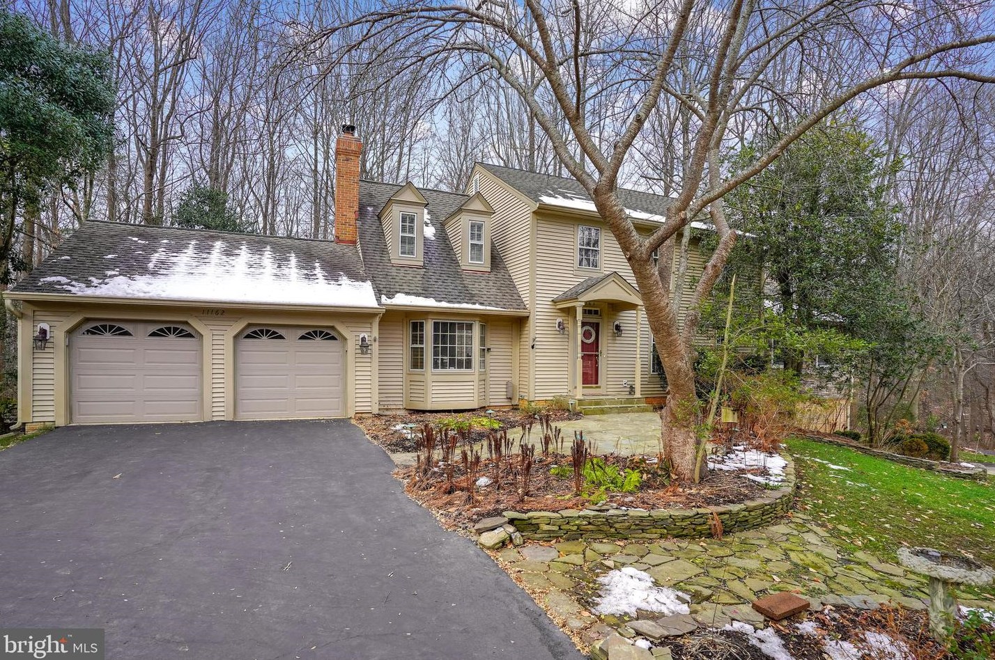 11162 Deuaughn Ct, Fairfax, VA 22039-1343