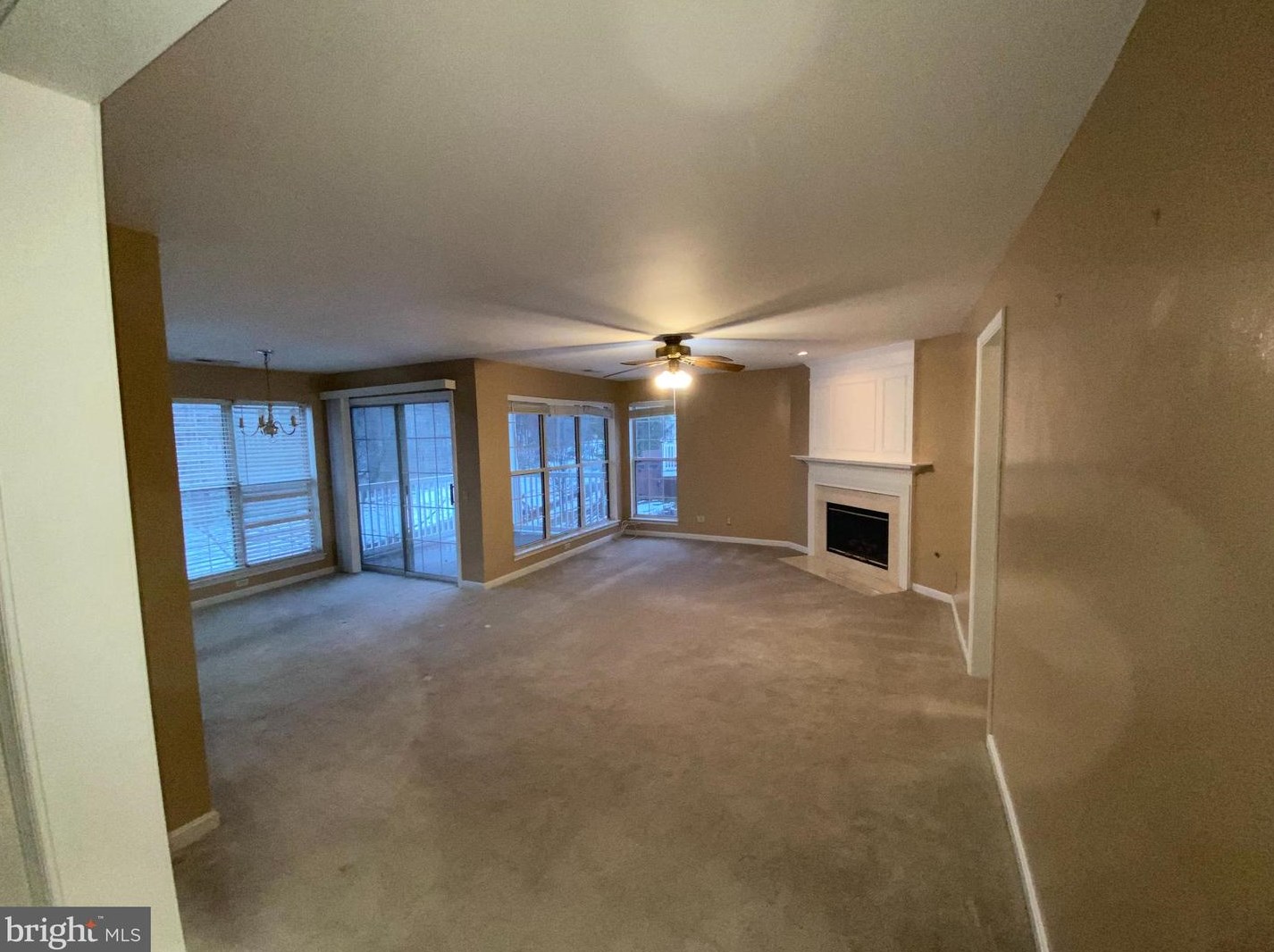 9260 Cardinal Forest Ln #201b, Lorton, VA 22079