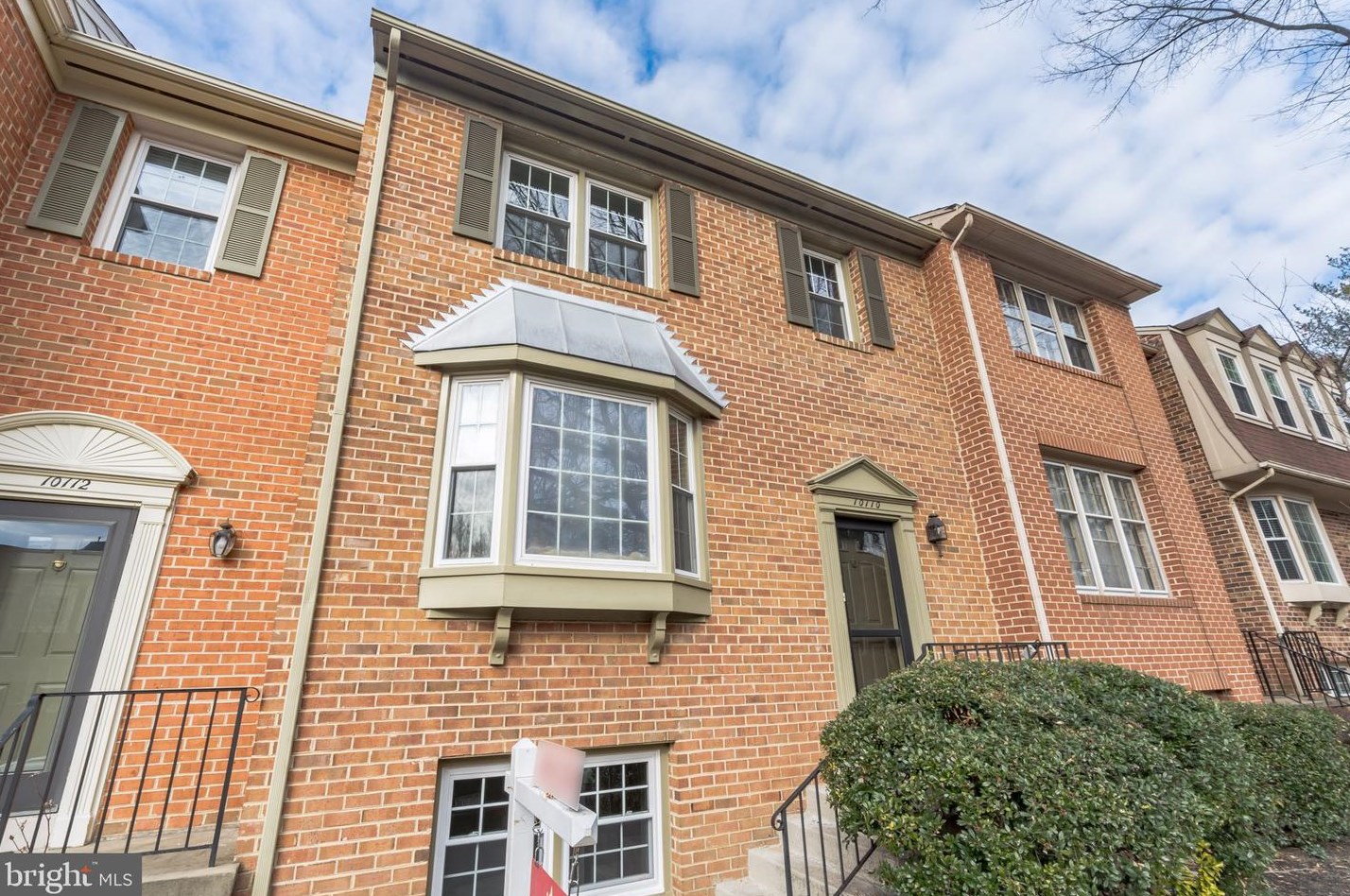 10110 Ebenshire Ct, Oakton, VA 22124-2929