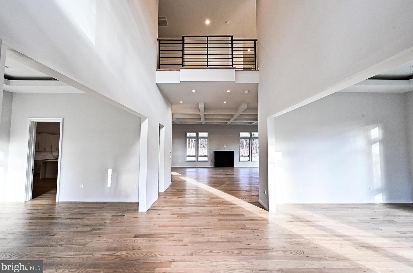 220 Courthouse Cir, Vienna, VA 22180-6205
