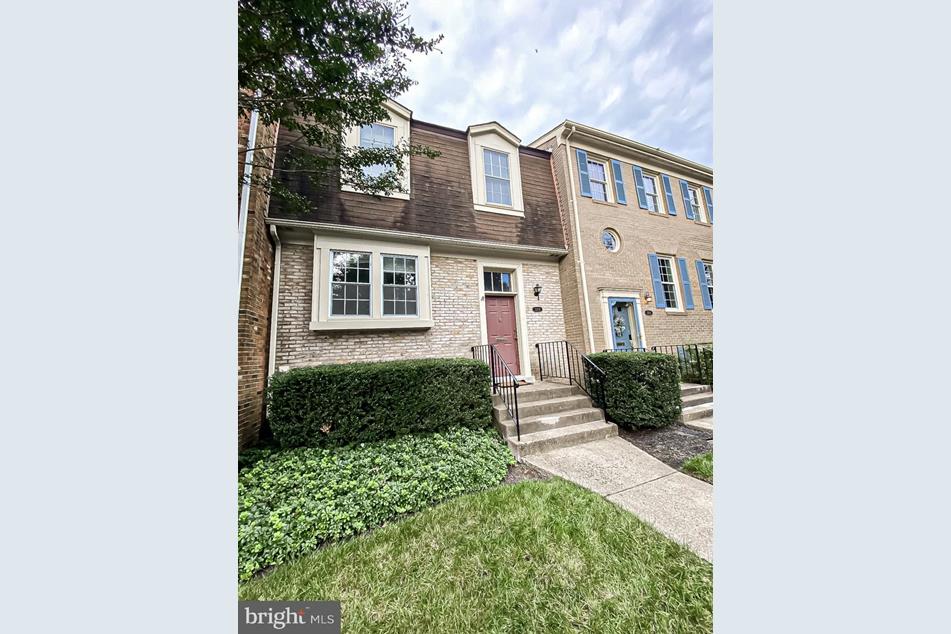 3208 Cantrell Ln, Fairfax, VA 22031 MLS VAFX2056478