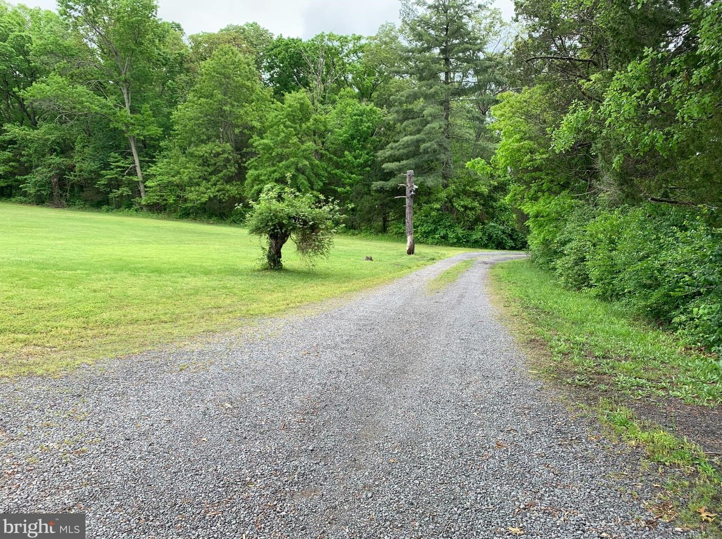 7301 Bull Run Post Office Rd, Centreville, VA 20121-2108