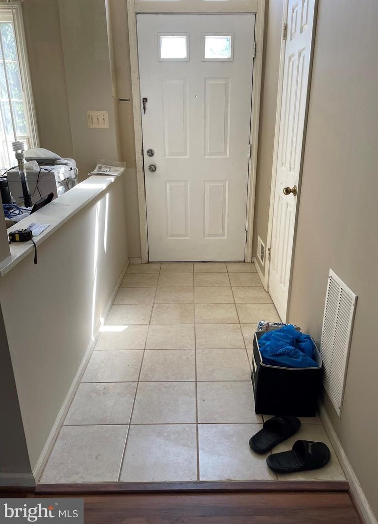 3810 Brandy Station Ct, Fairfax, VA 22033-1323