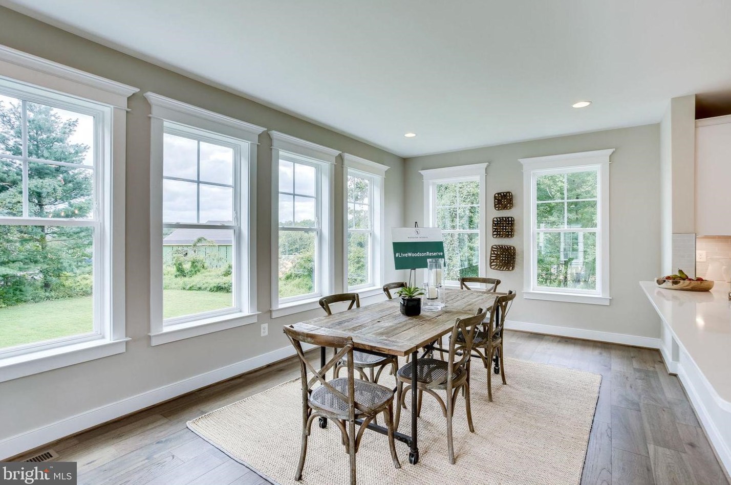 8600 Hillside Pl, Fairfax VA  22031-2814 exterior