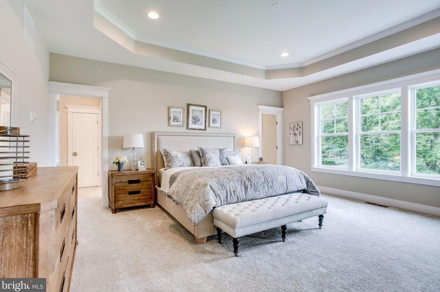 8600 Hillside Pl, Fairfax VA  22031-2814 exterior