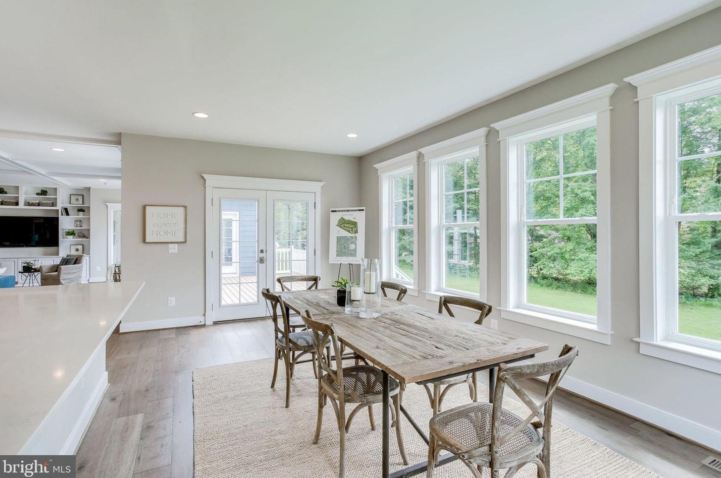 8600 Hillside Pl, Fairfax VA  22031-2814 exterior