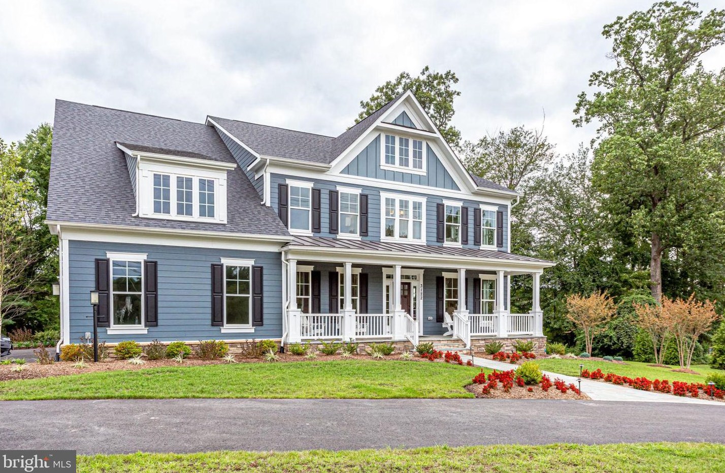 8600 Hillside Pl, Fairfax VA  22031-2814 exterior