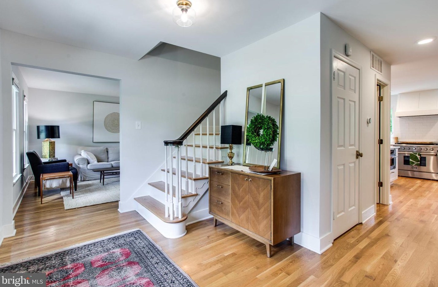 2611 Lemontree Ln, Vienna, VA 22181-5416