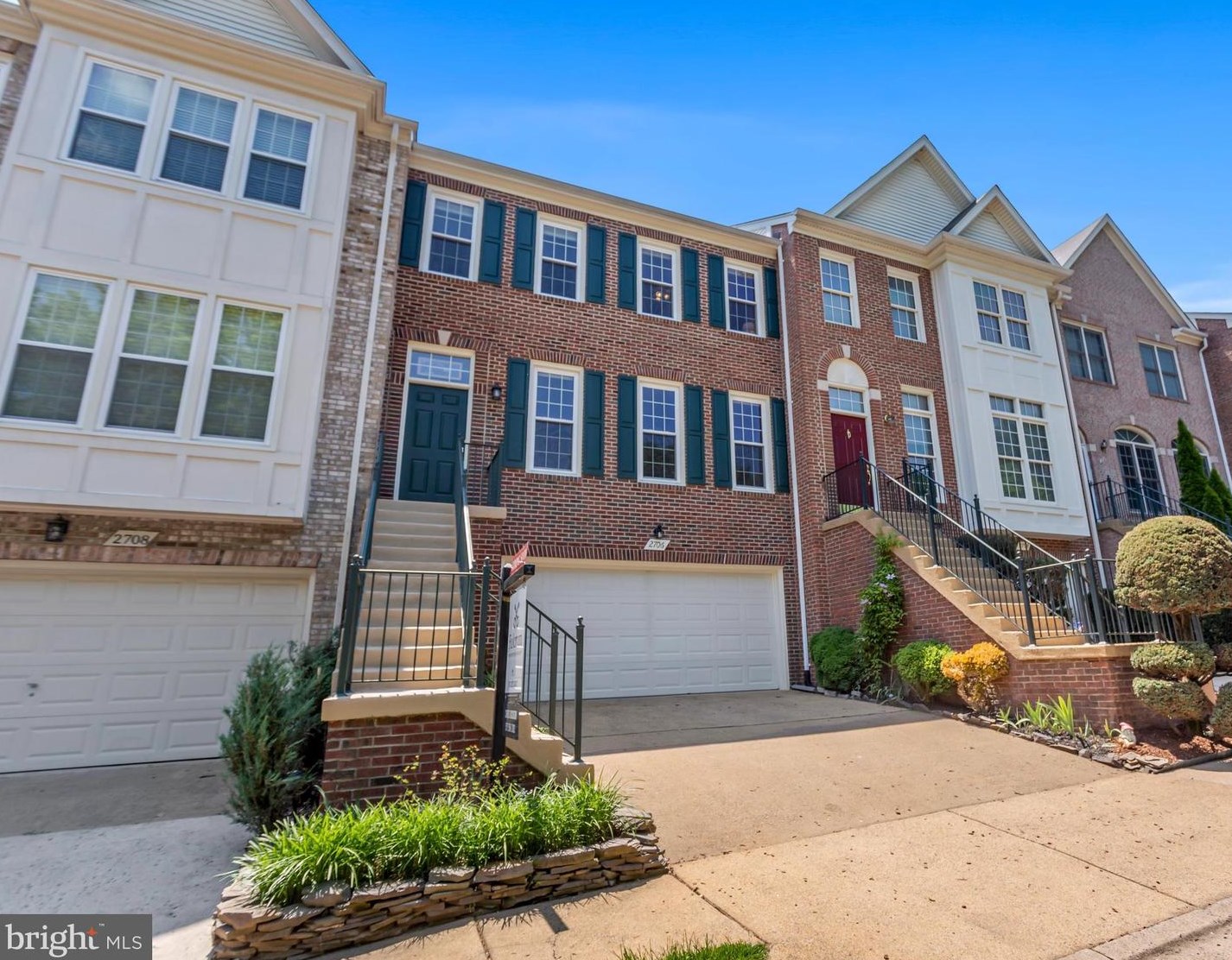 2706 Pembsly Dr, Vienna, VA 22181-6120