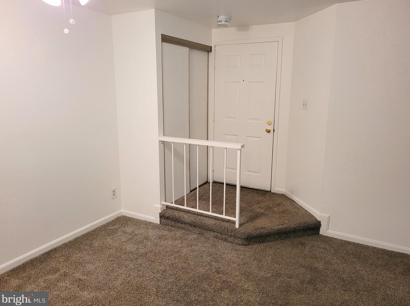 5825 Cove Landing Rd #201, Springfield, VA 22015