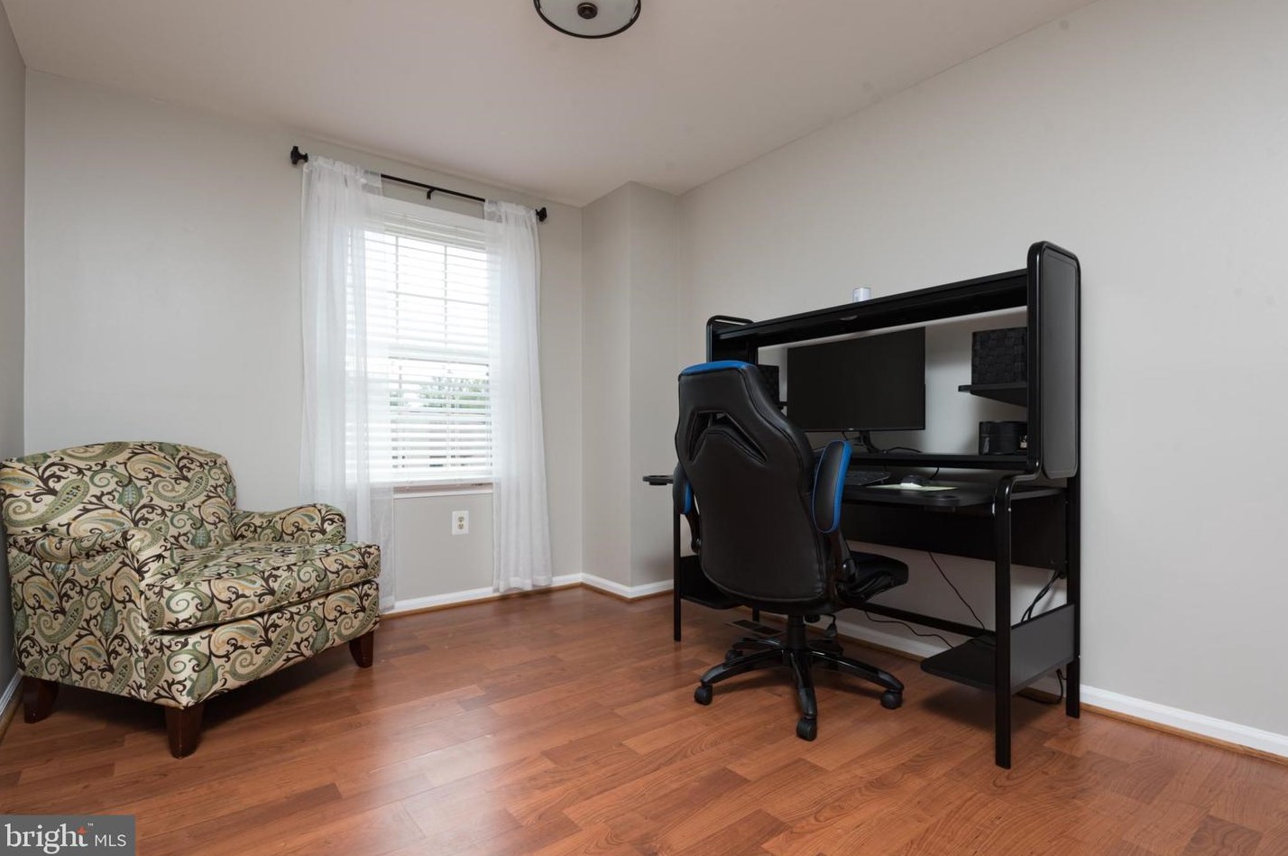 14409 Manassas Gap Ct, Centreville VA 20120-2863 exterior