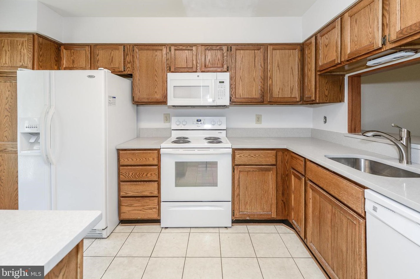 8527 Chapman Oak Ct, Springfield, VA 22153