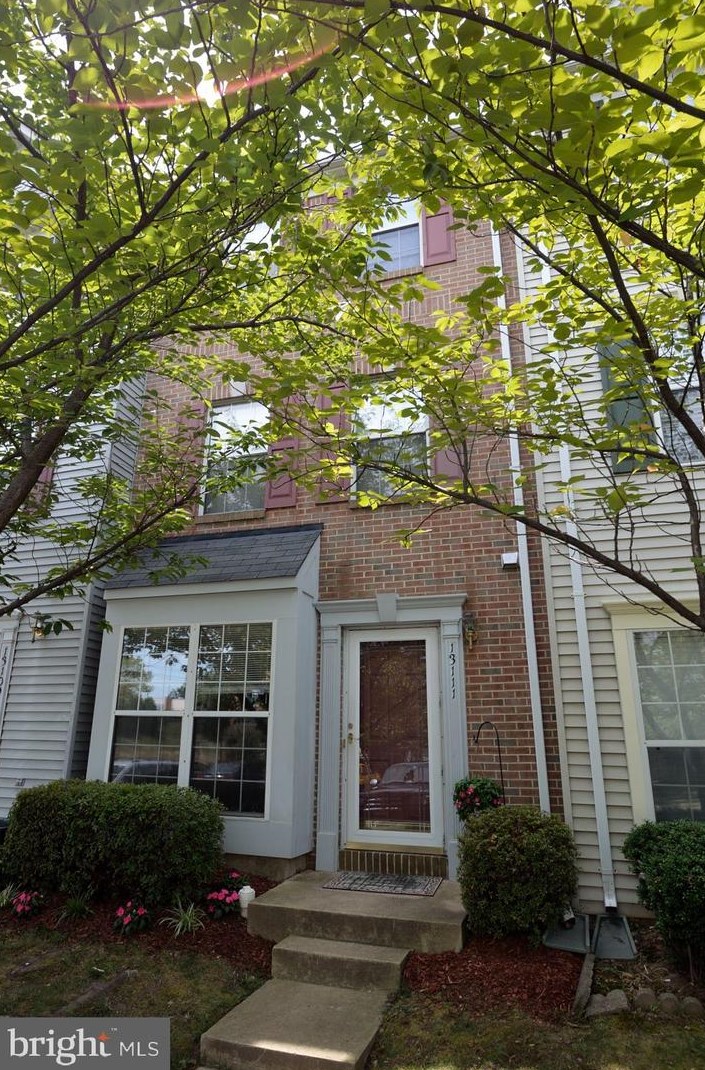 13111 Englishwood Ln, Fairfax, VA 22033-4425