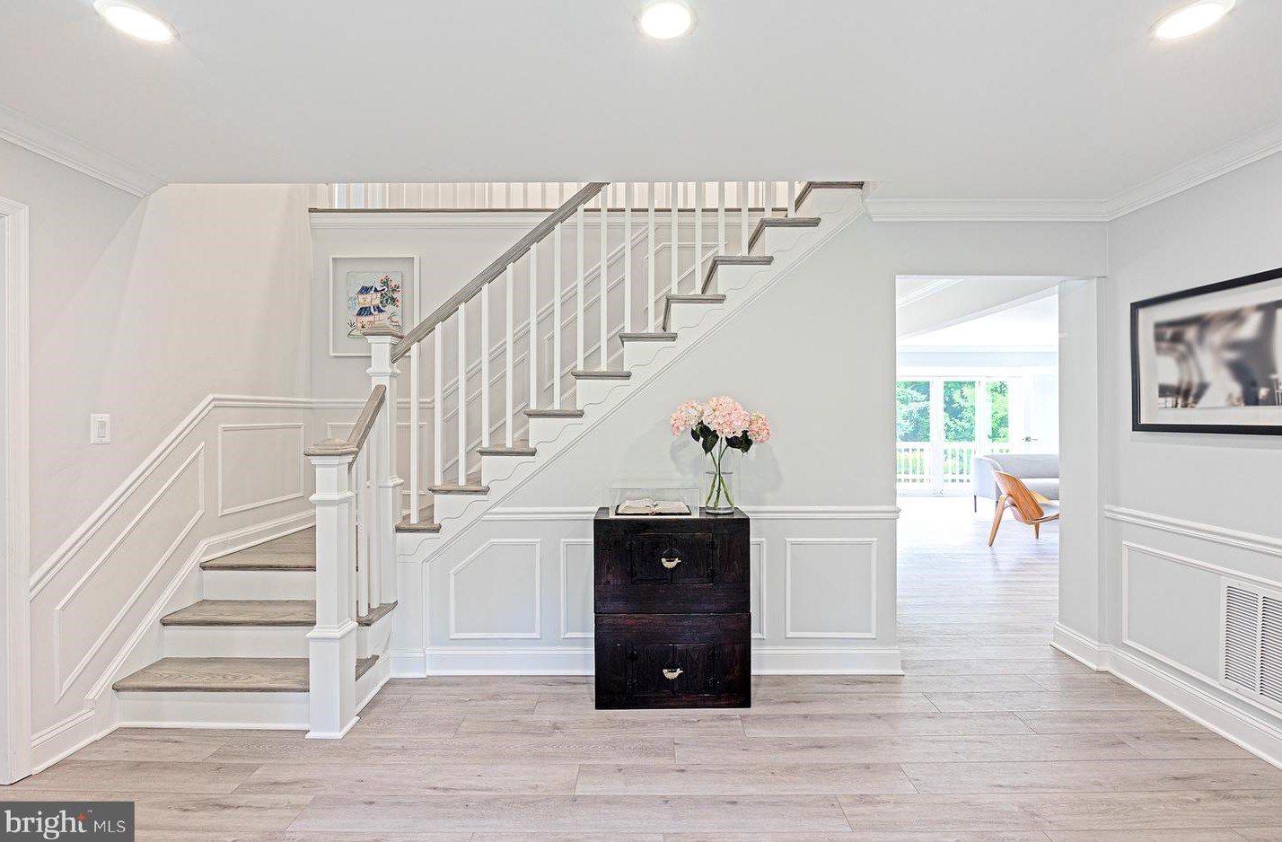 10000 Cloverdale Pl, Vienna, VA 22182-1353