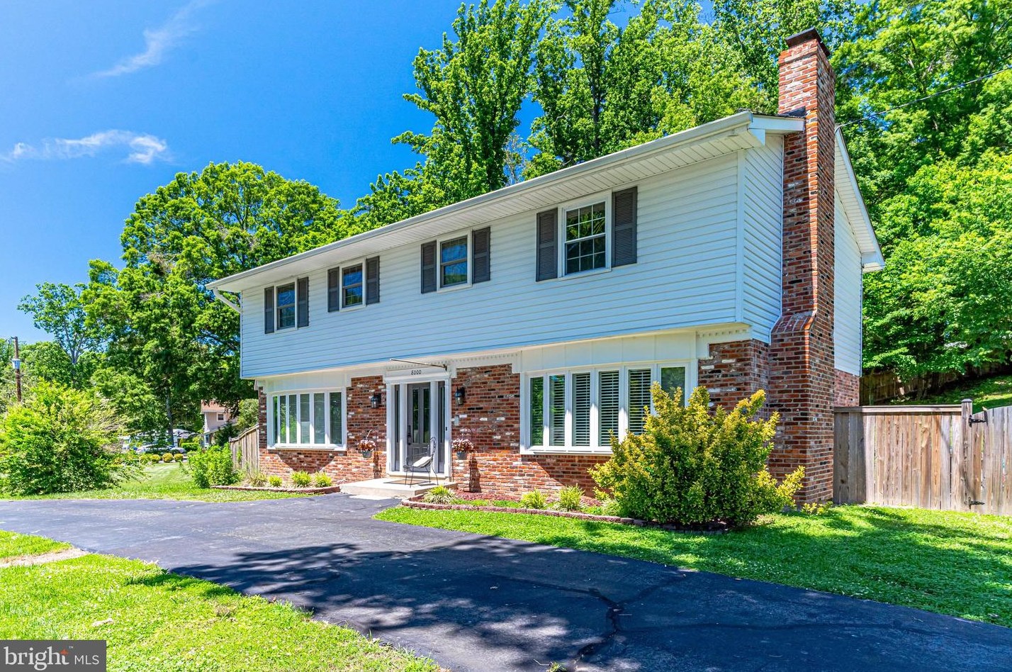 8000 Cardiff St, Lorton, VA 22079