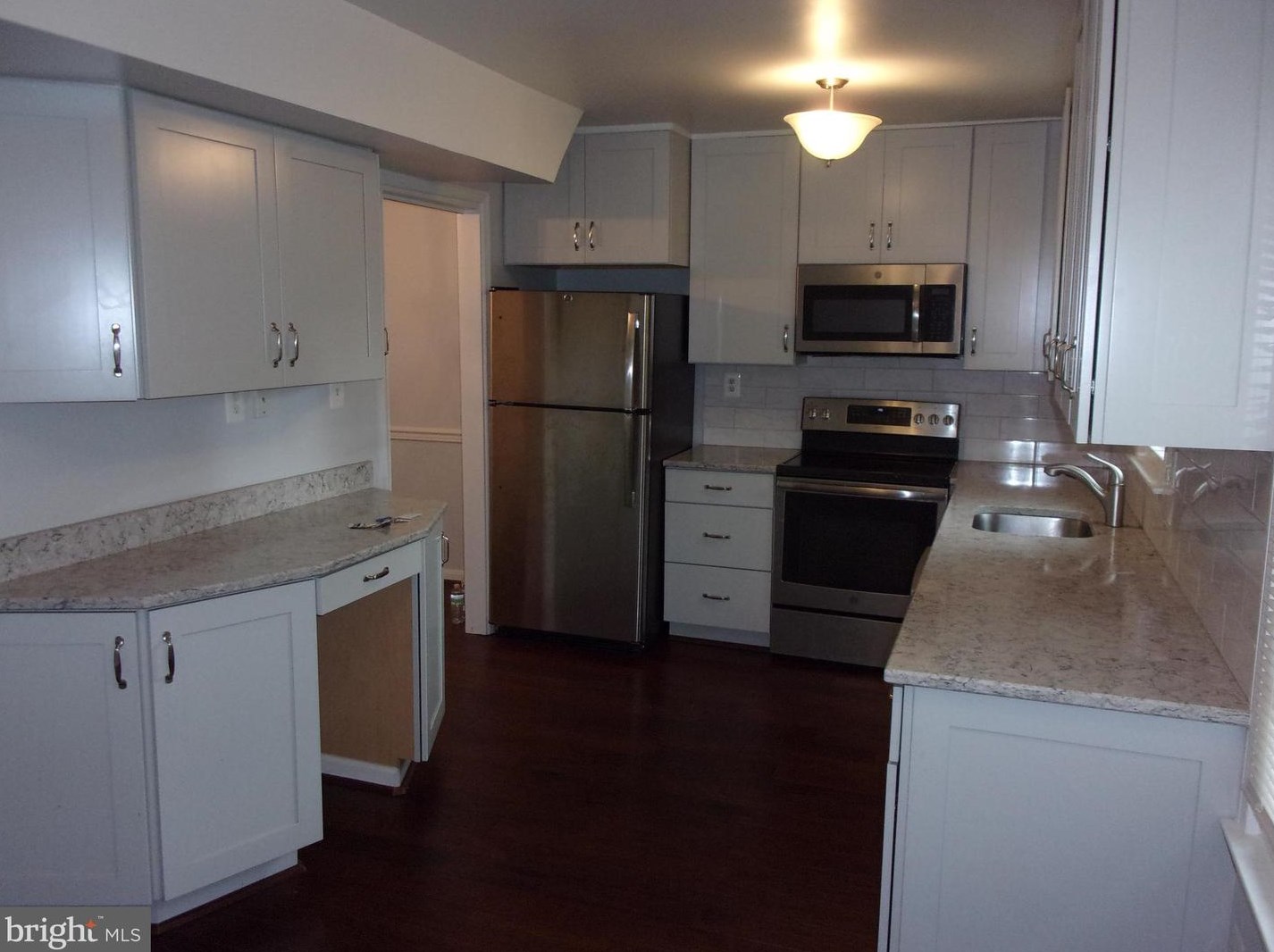 2989 Cashel Ln, Vienna, VA 22181-6081