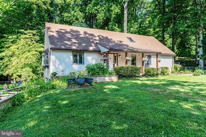4812 Montgomery Street - Photo 1