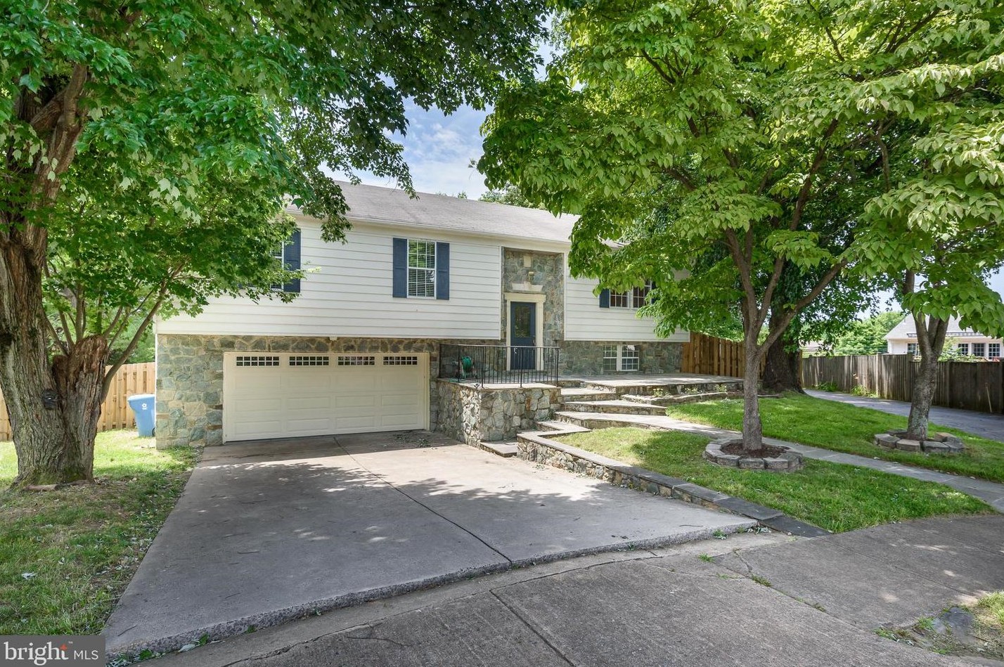 6104 Broadwick Ct, Springfield, VA 22015