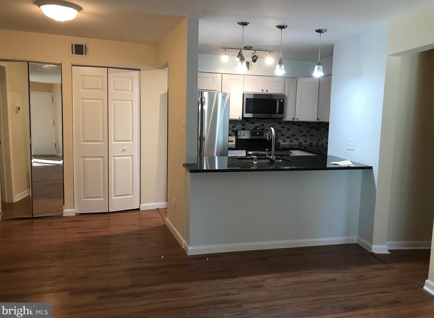 5809 Royal Ridge Dr Apt I, Springfield, VA