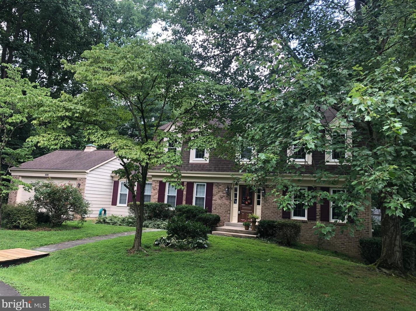 1215 Delta Glen Ct, Vienna, VA 22182-1321