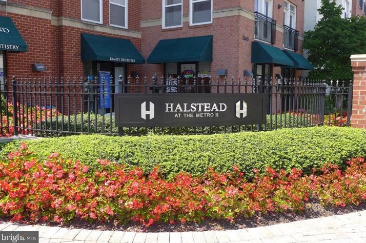 2665 Prosperity Ave #307, Fairfax, VA 22031