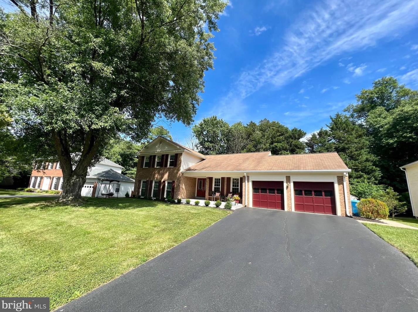 1717 Larkmeade Dr, Vienna, VA 22182-2356