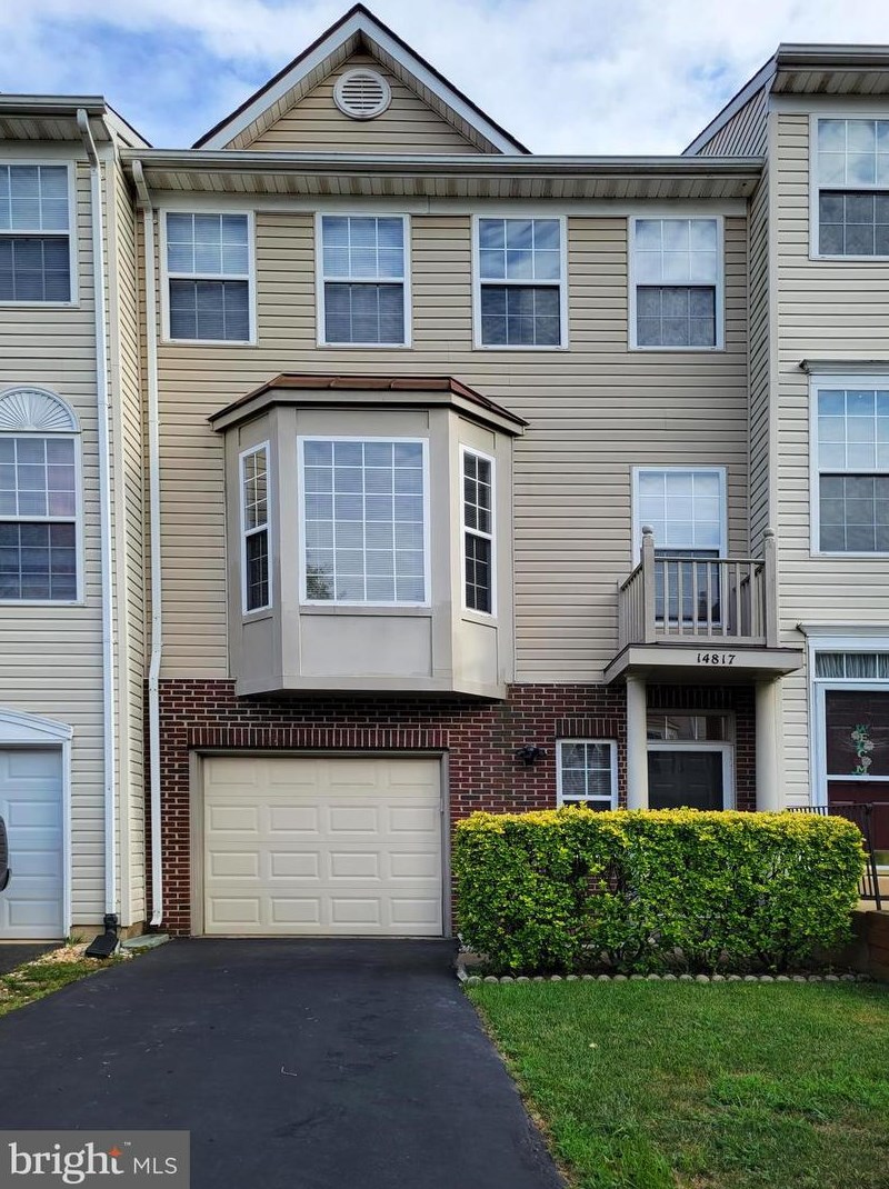 14817 Edman Rd, Centreville, VA 20121