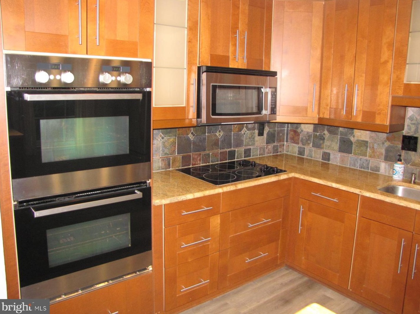 3354 Contessa Ct, Annandale, VA 22003