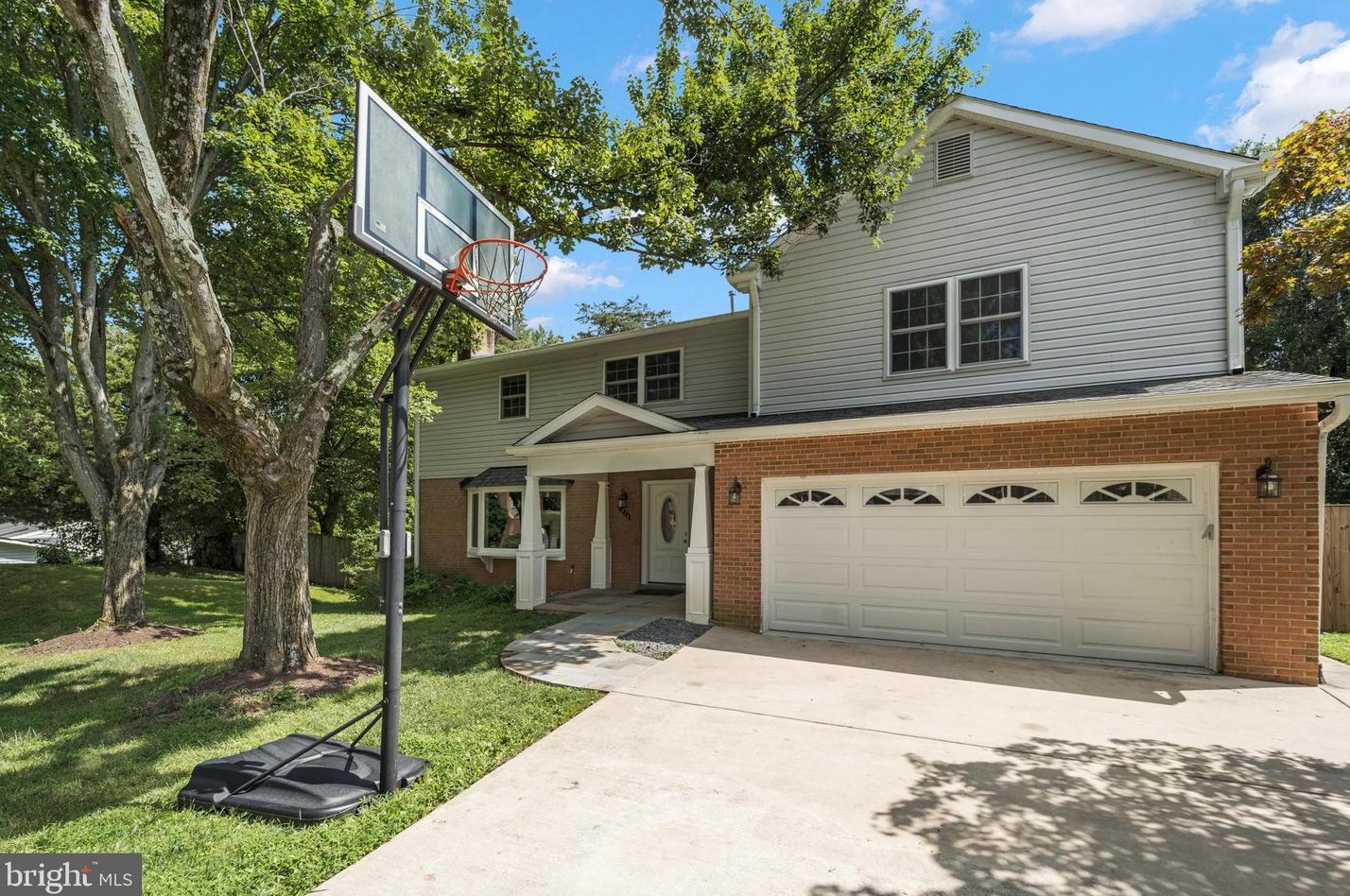 7014 Galgate Dr, Springfield, VA 22152
