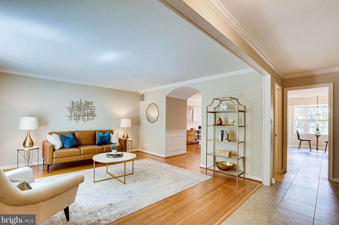 3175 Stonehurst Dr, Fairfax, VA 22031-1919