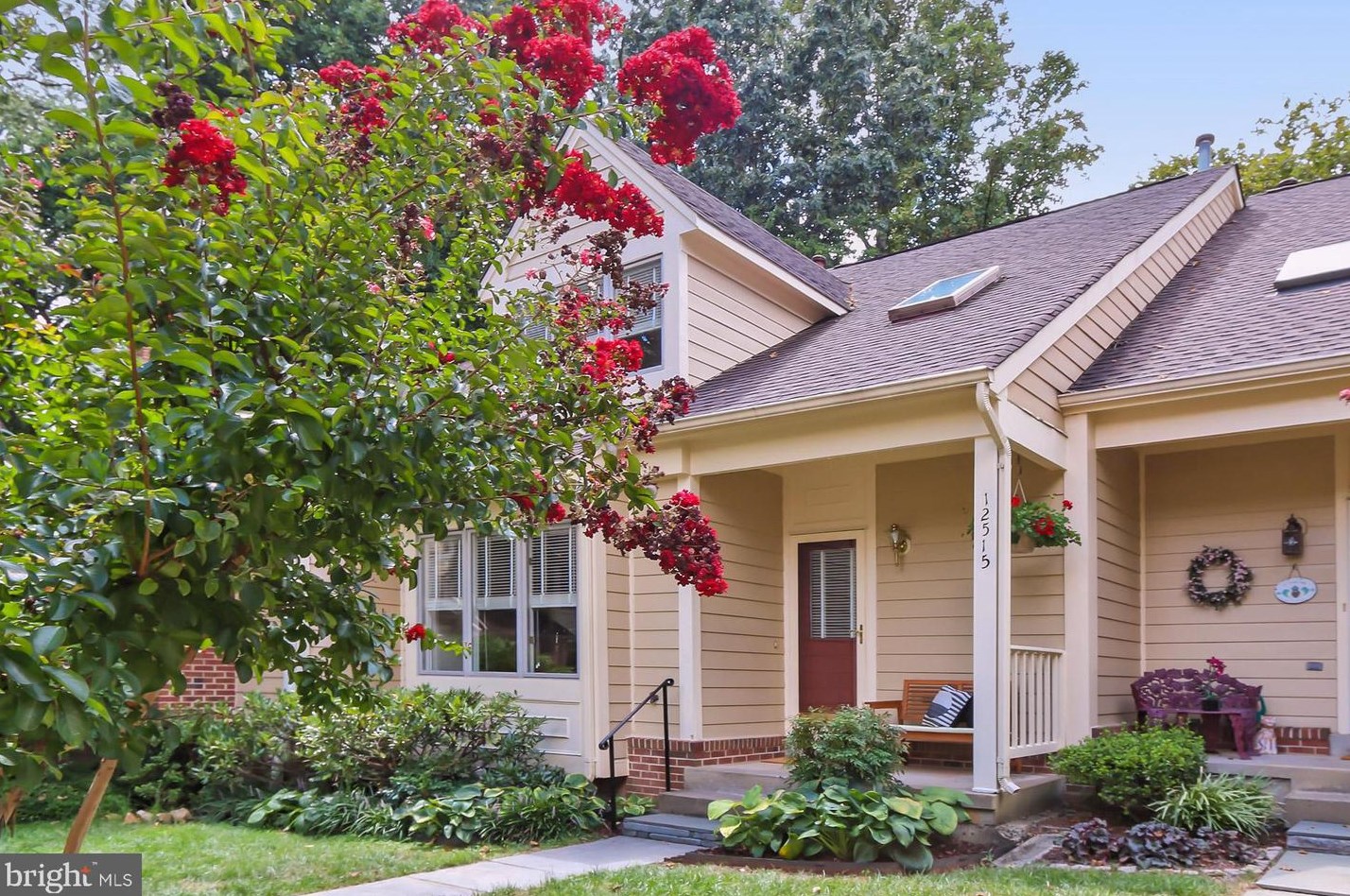 12515 Lake Ct, Fairfax, VA 22033-4303