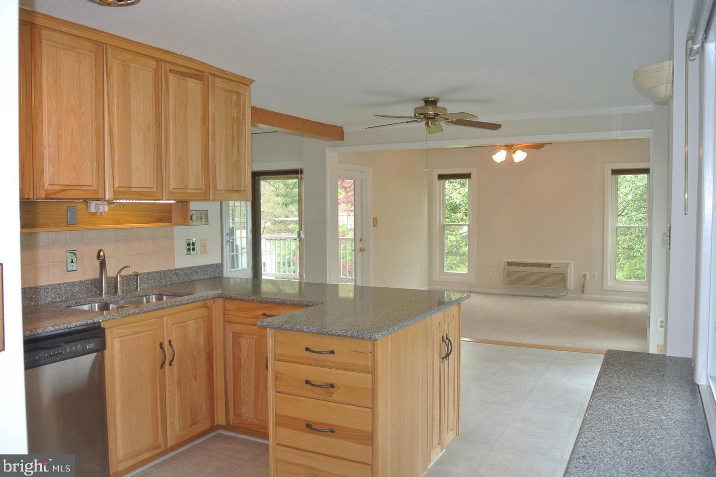 3203 Hessney Dr, Falls Church, VA 22042