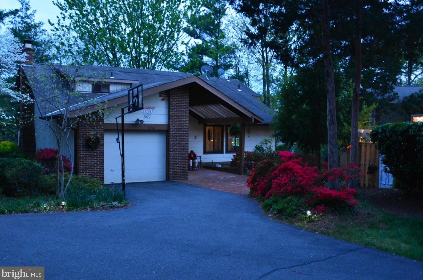 6703 Pine Creek Ct, Mc Lean, VA 22101