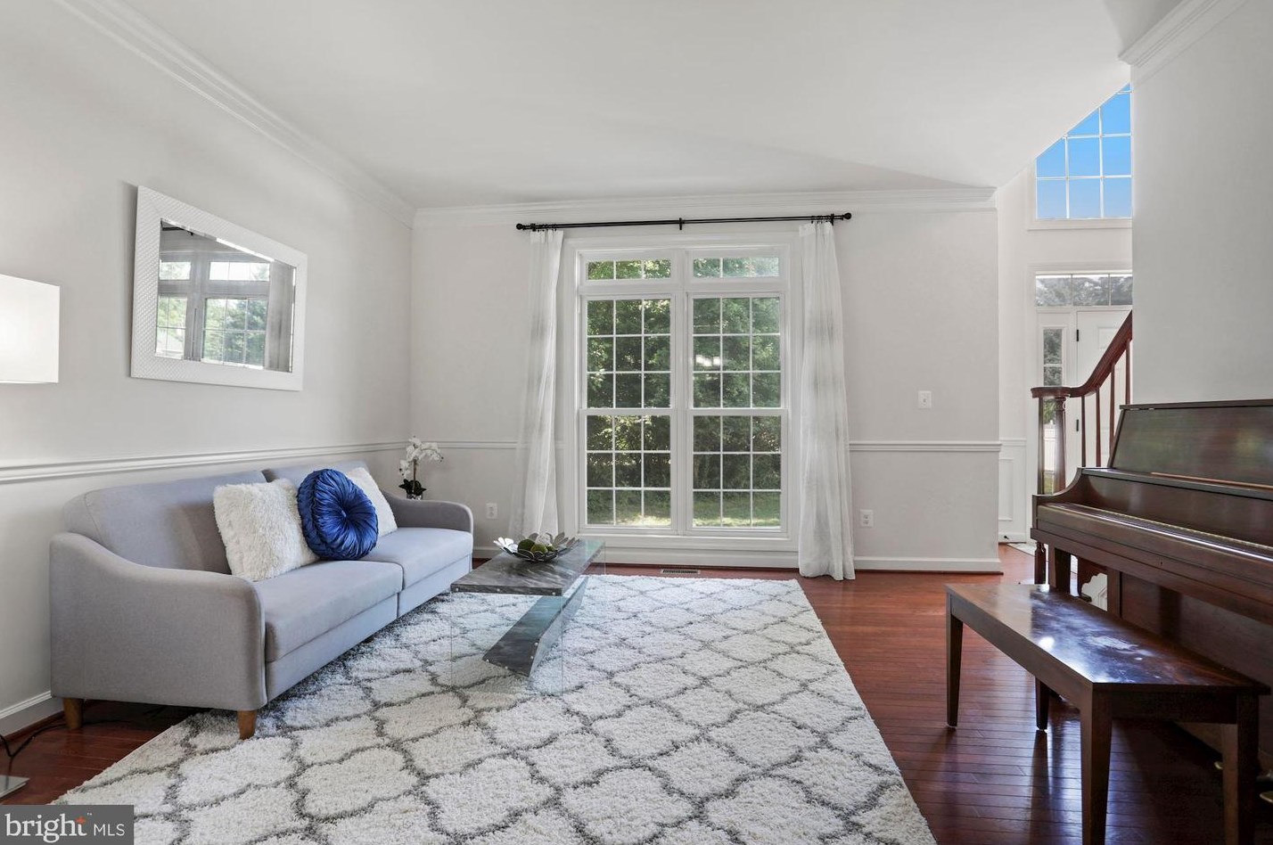 2626 Chain Bridge Rd, Vienna VA 22181-5379 exterior