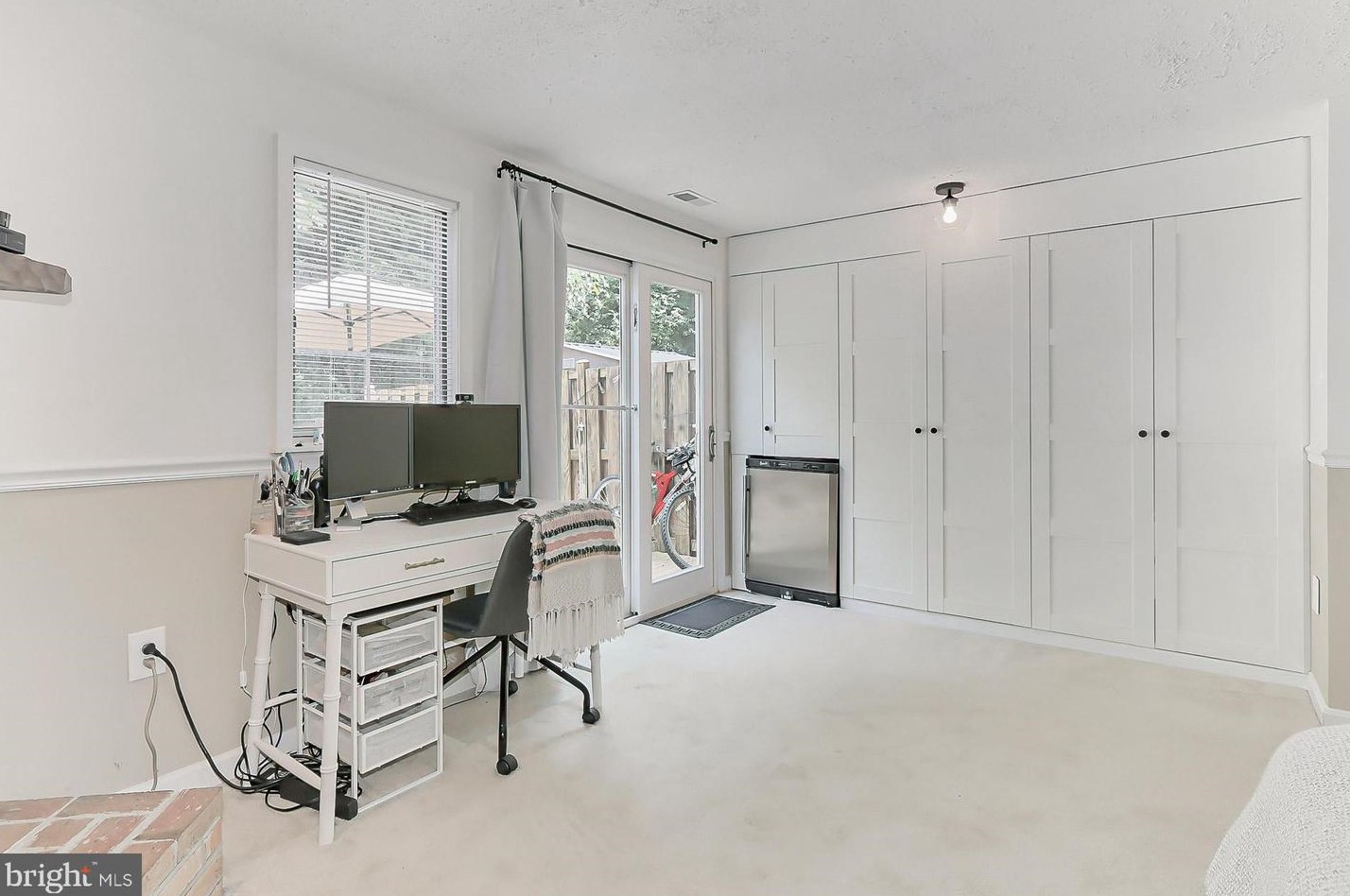 14442 Manassas Gap Ct, Centreville VA  20120-2870 exterior