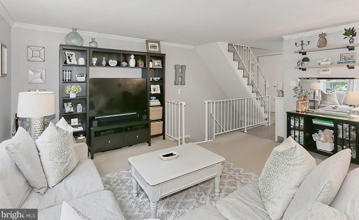 14442 Manassas Gap Ct, Centreville VA  20120-2870 exterior