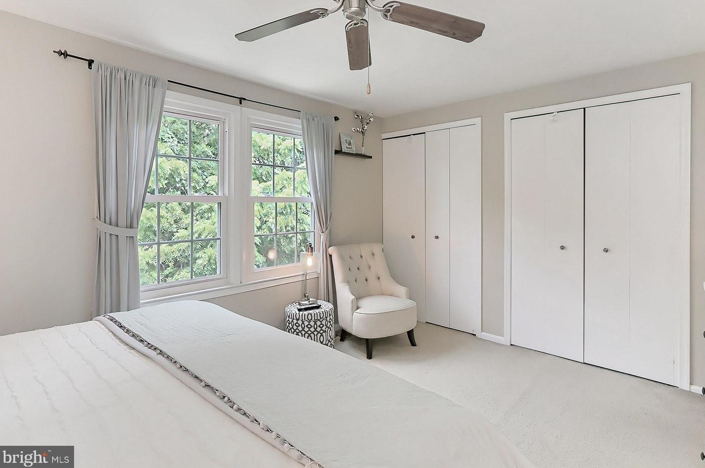 14442 Manassas Gap Ct, Centreville VA  20120-2870 exterior