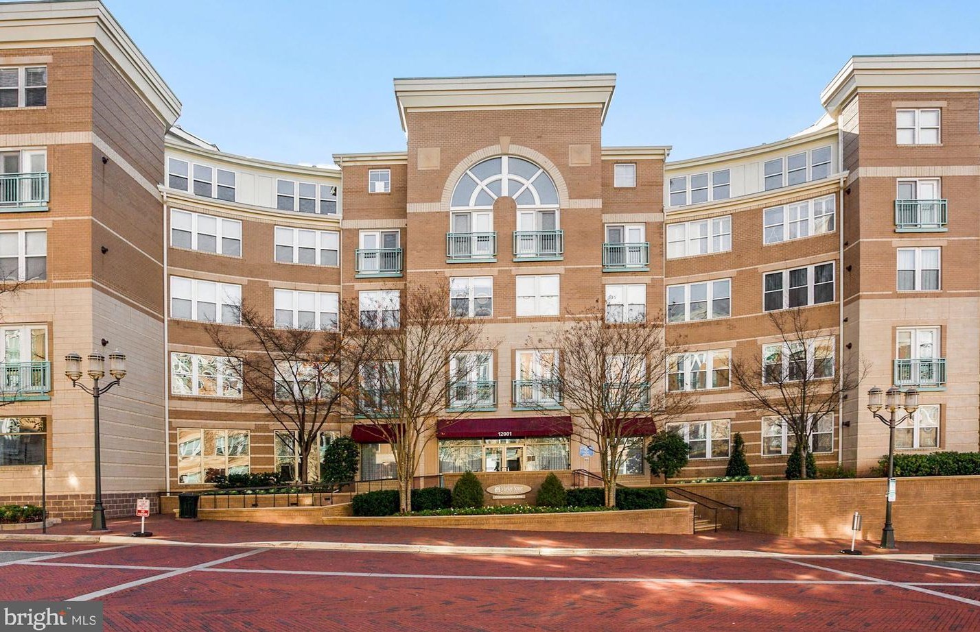 12001 Market St #173, Herndon, VA 20190