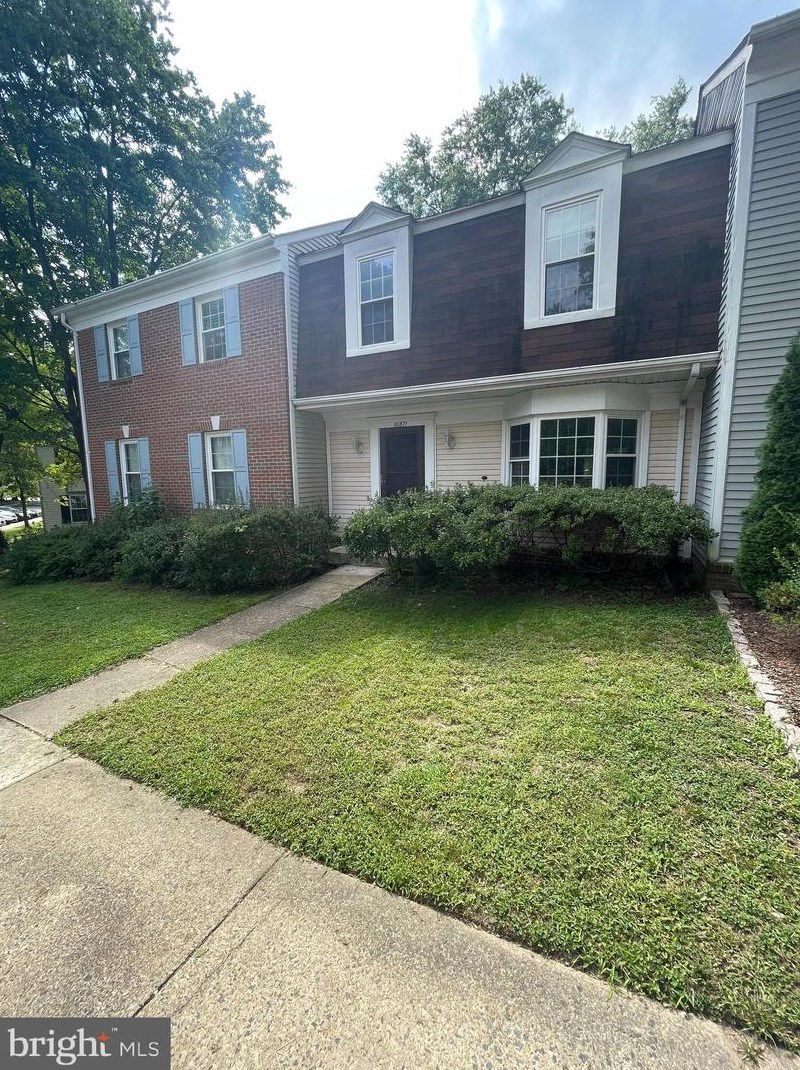10871 Oak Green Ct, Springfield, VA 22015