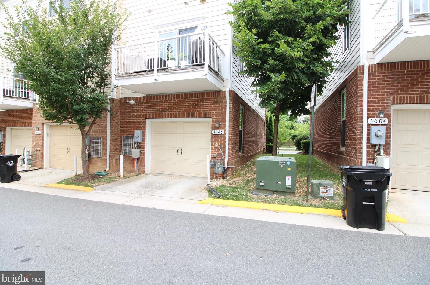3086 Waterloo Ln, Fairfax, VA 22031